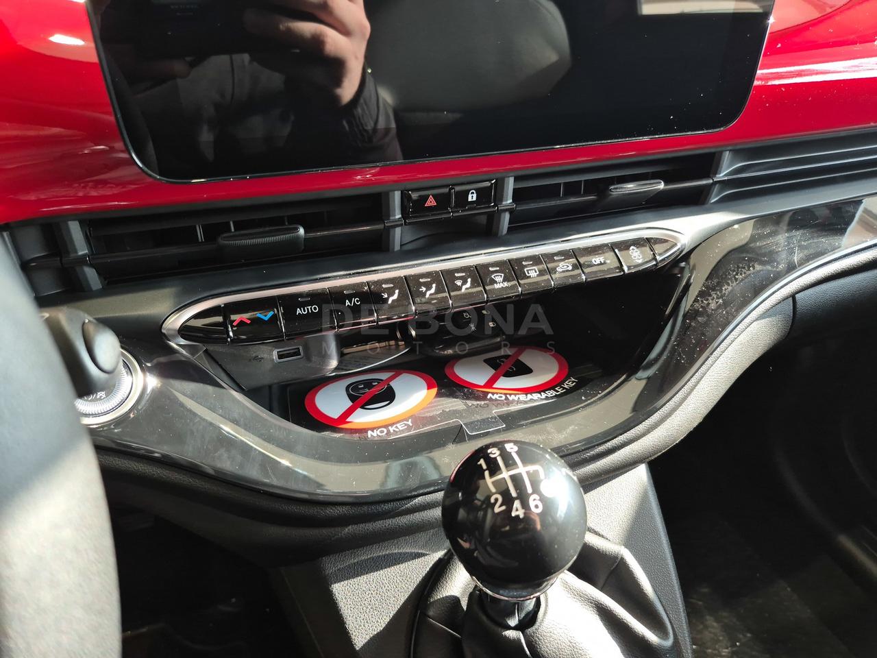 Fiat 500 1.0 hybrid icon