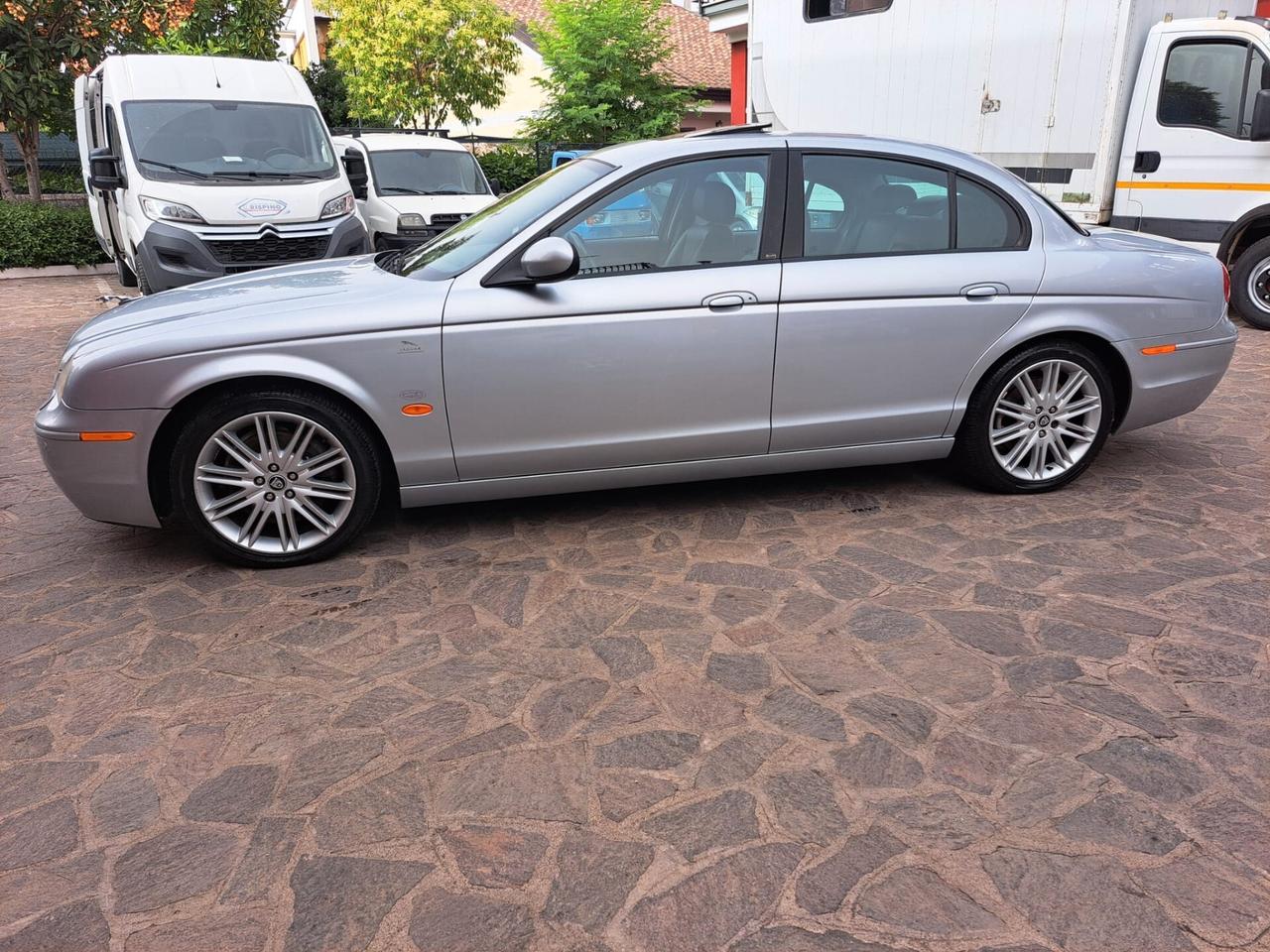 Jaguar S-Type 2.7 V6