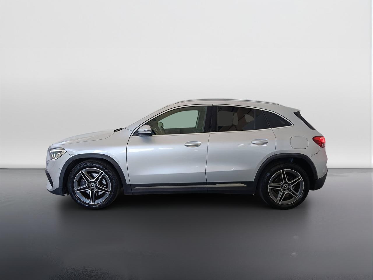 Mercedes-Benz GLA-H247 2020 - GLA 180 d Premium auto