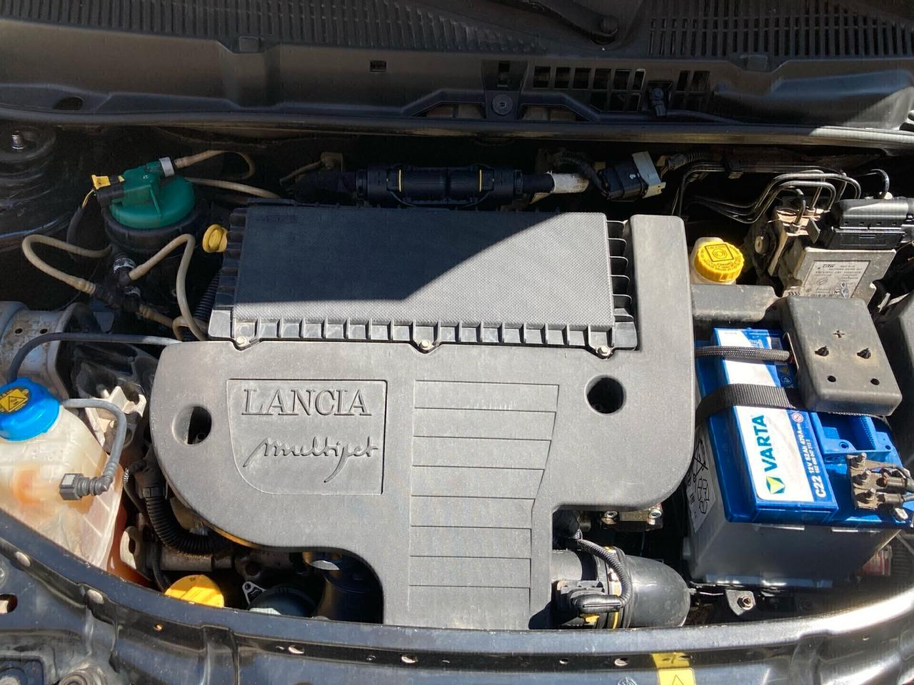 Lancia Ypsilon 1.3 MJT -X NEOPATENTATI- 2010