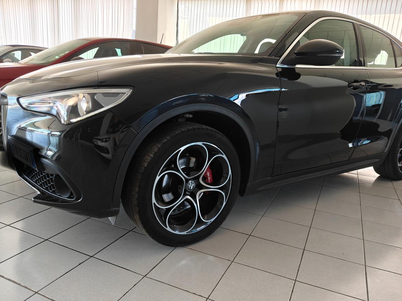 Alfa Romeo Stelvio 2.2 Turbodiesel 210 CV AT8 Q4 Executive