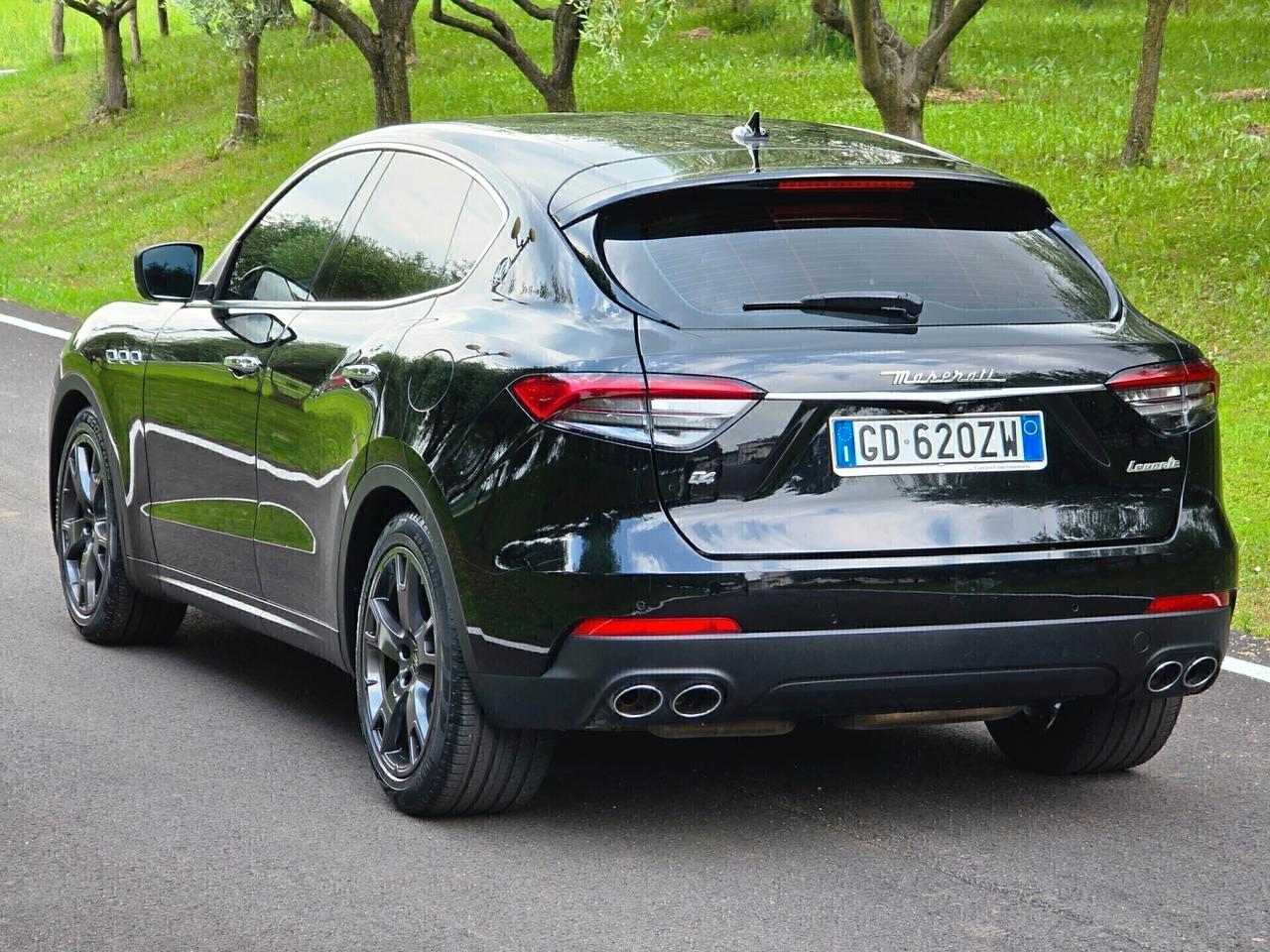 Maserati Levante V6 AWD 350 CV BENZINA - 2021