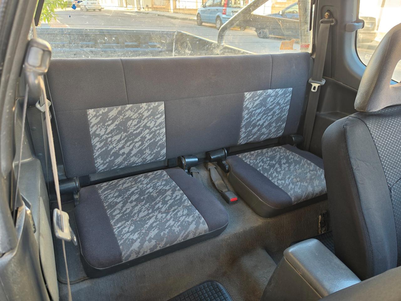 Mitsubishi L200 2.5 TDI 4WD Single Cab Pick-up GL