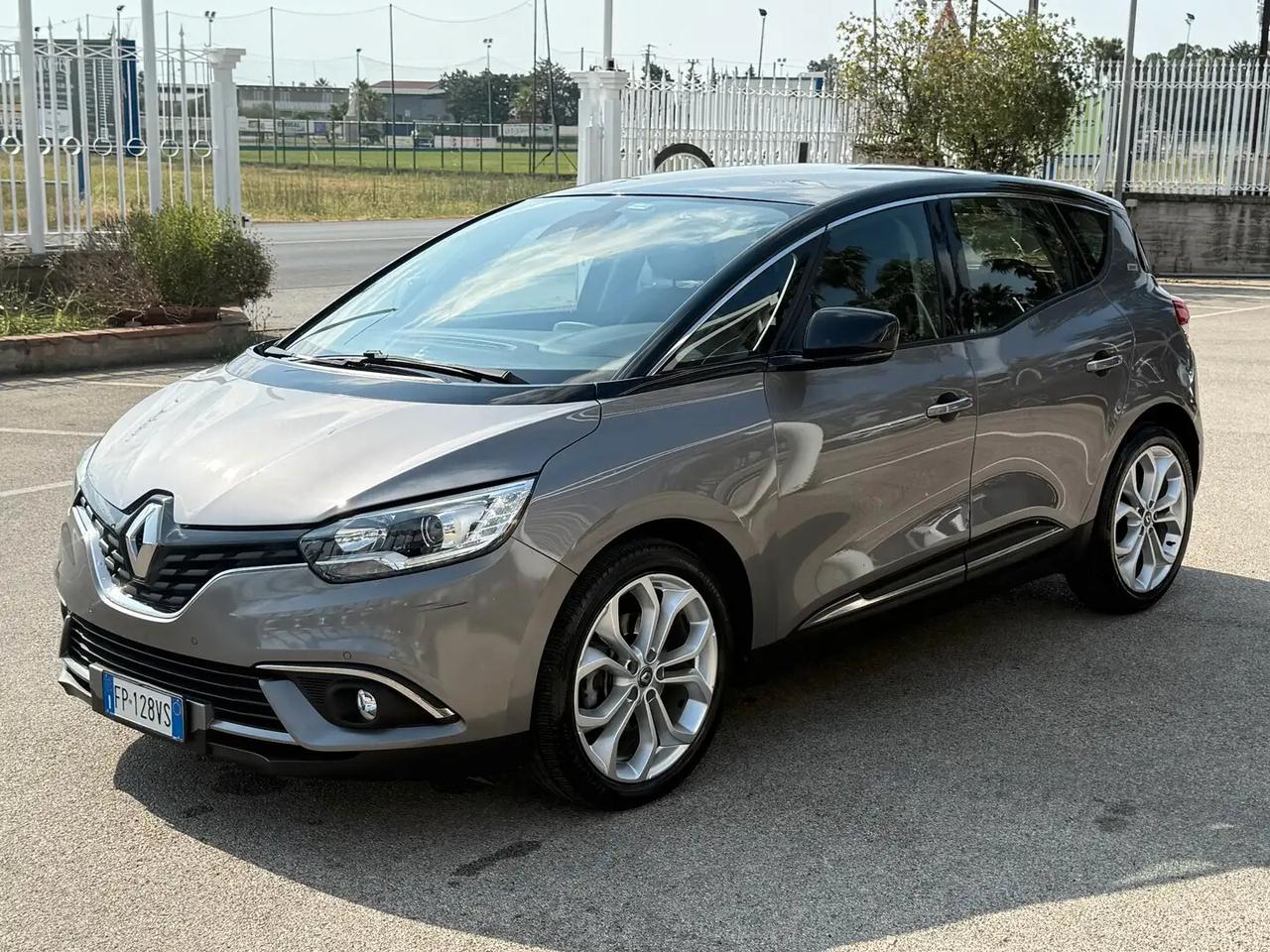 Renault Scenic Scénic dCi 8V 110 CV EDC Energy Intens