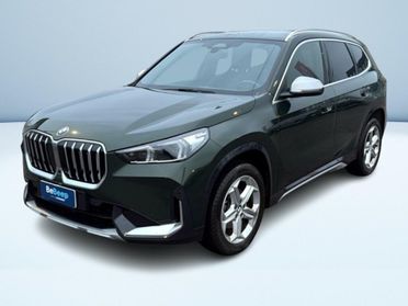 BMW X1 18 i X-Line Edition Essence sDrive DCT
