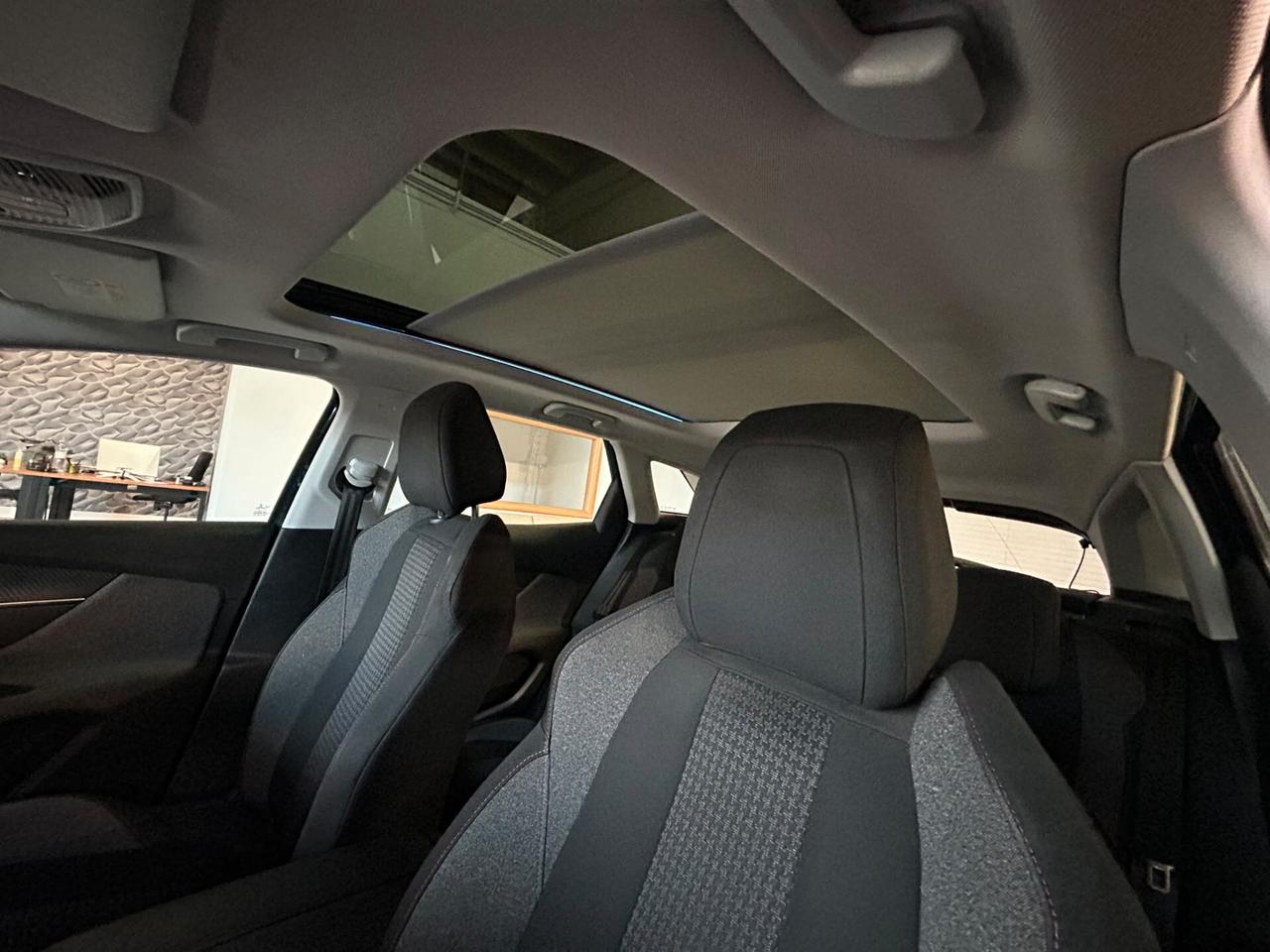 Peugeot 3008 BlueHDi 130 S&S Allure