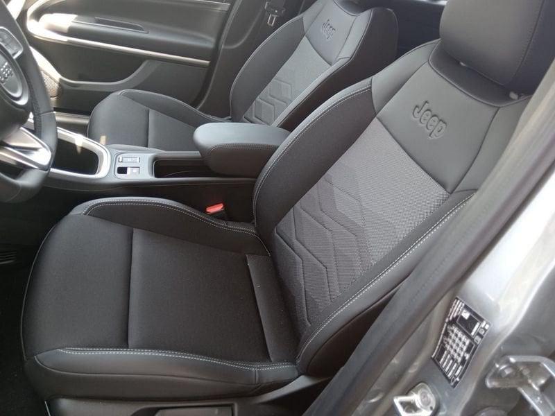 Jeep Avenger BEV BEV 156cv Summit