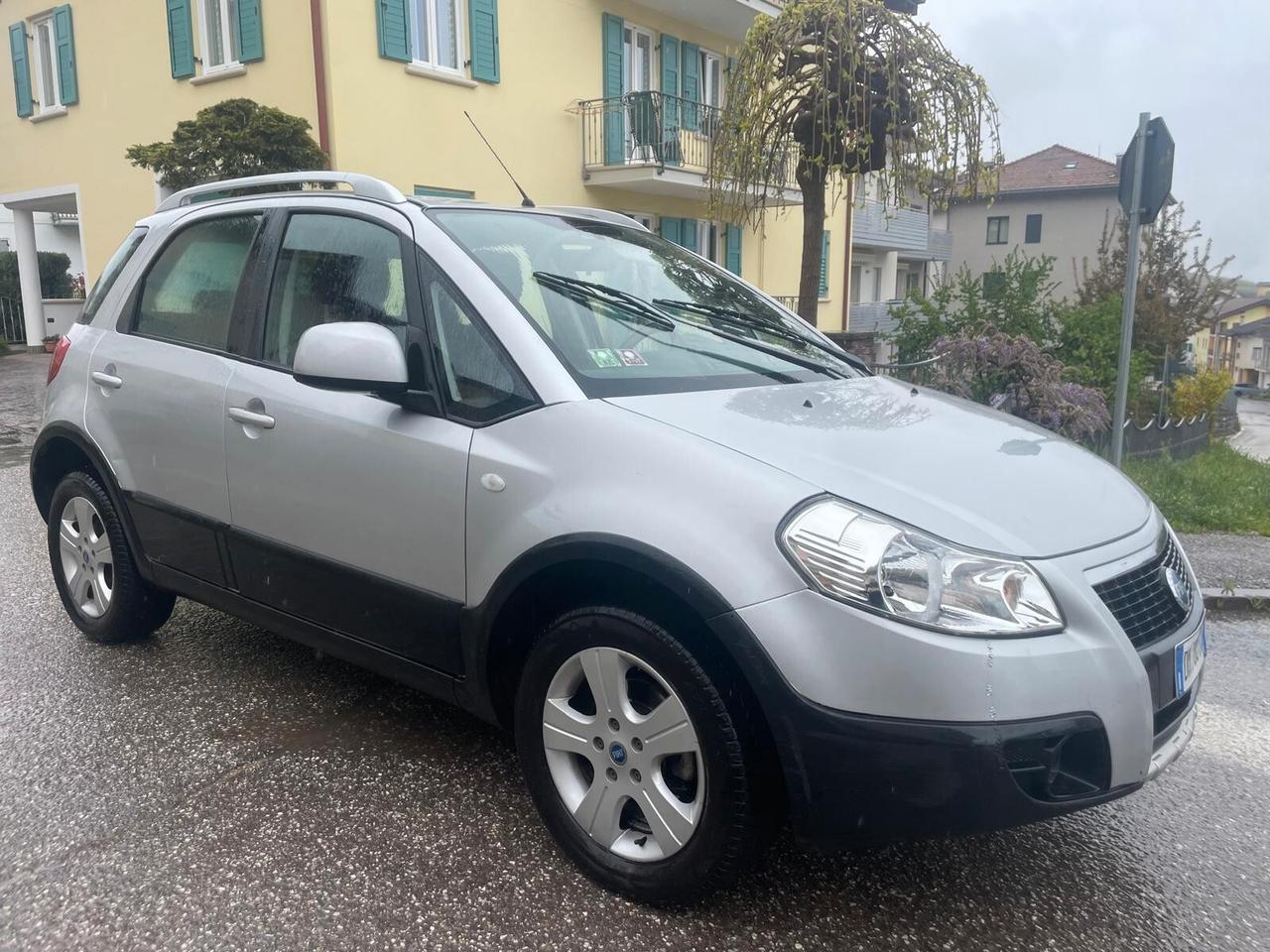 FIAT SEDICI 4x4 1.6 16v. EMOTION