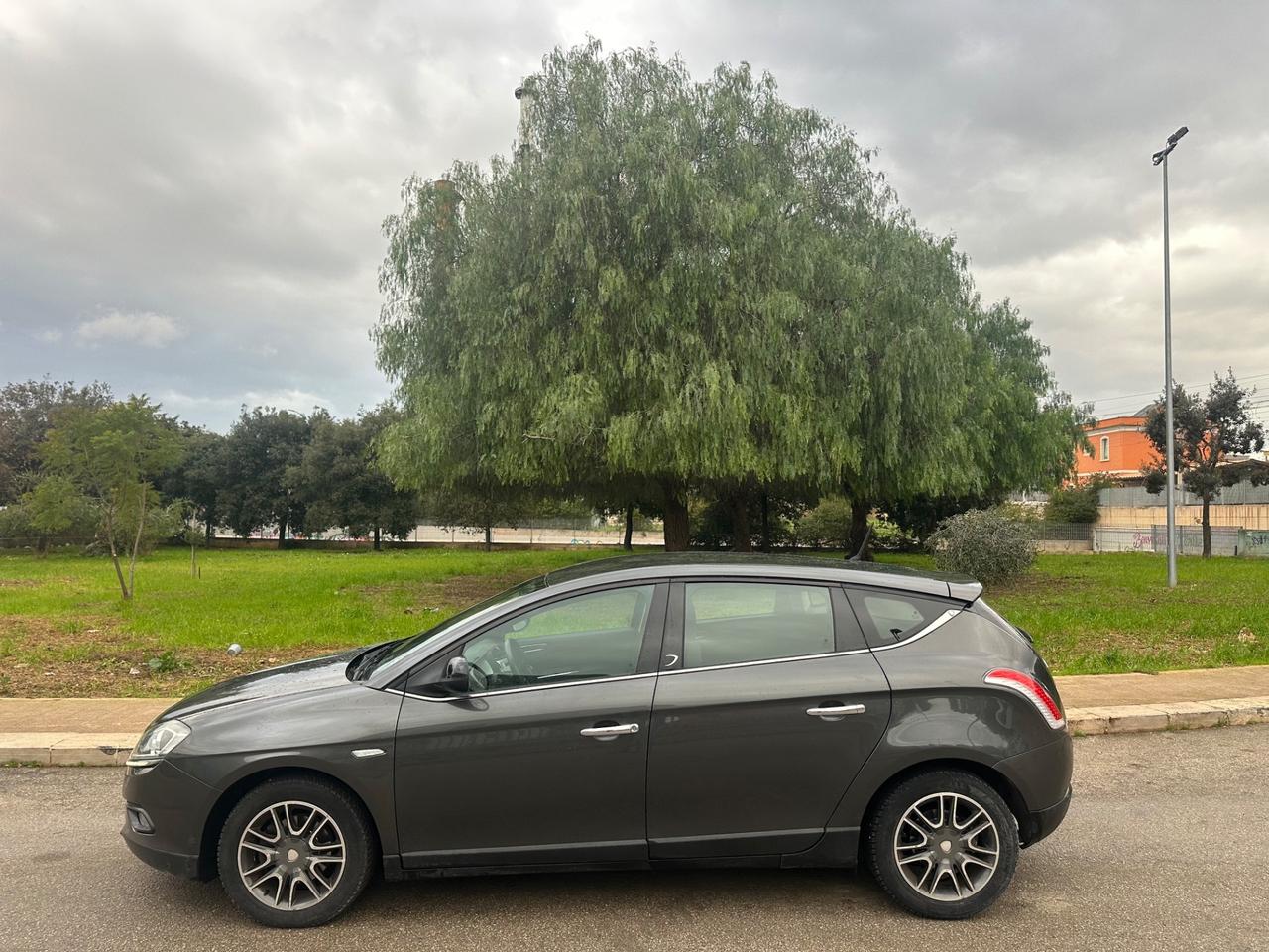 Lancia DELTA 1.6 DIESEL 2011 - NORD ITALIA