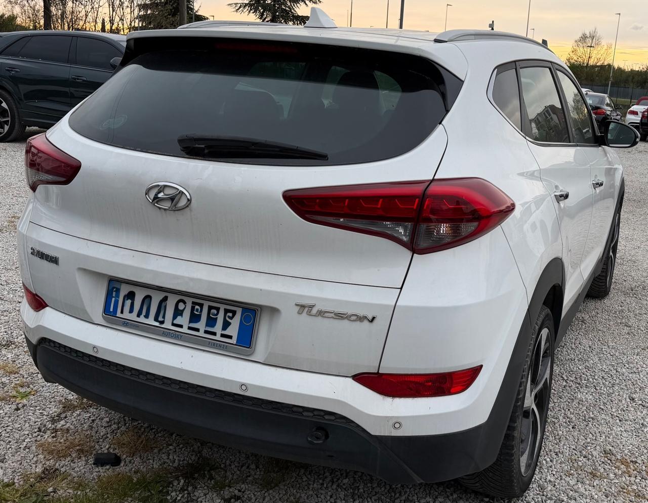Tucson 1.7 CRDi motore ko Sound Edition Iva esposta