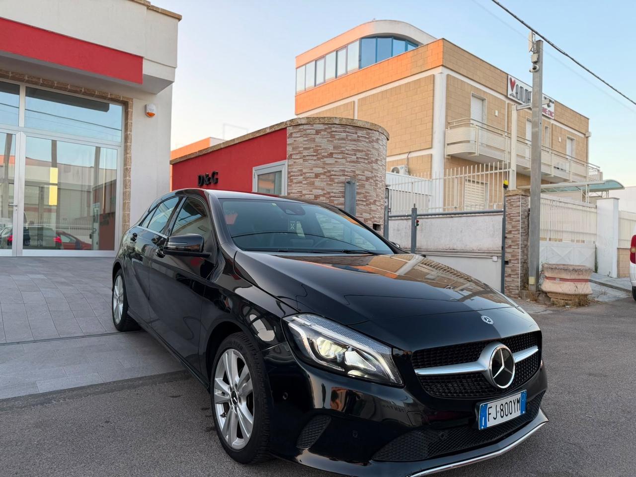 Mercedes-benz A 180 d Sport-2017 LED/17"