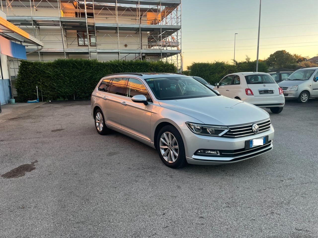 Volkswagen Passat Variant 2.0 TDI 150 Cv Automatico