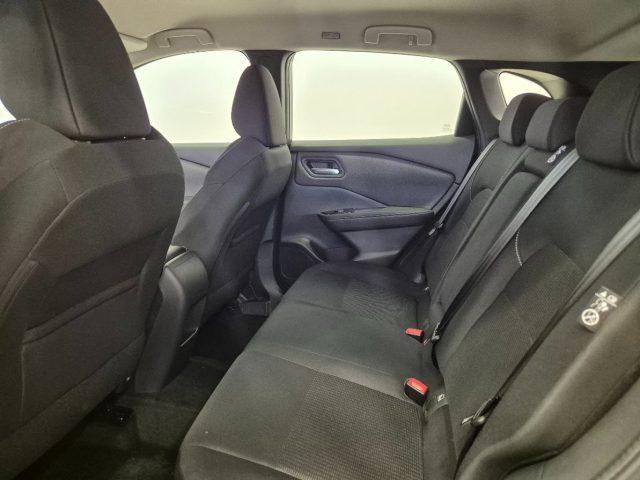 NISSAN Qashqai MHEV 140 CV N1 Autocarro