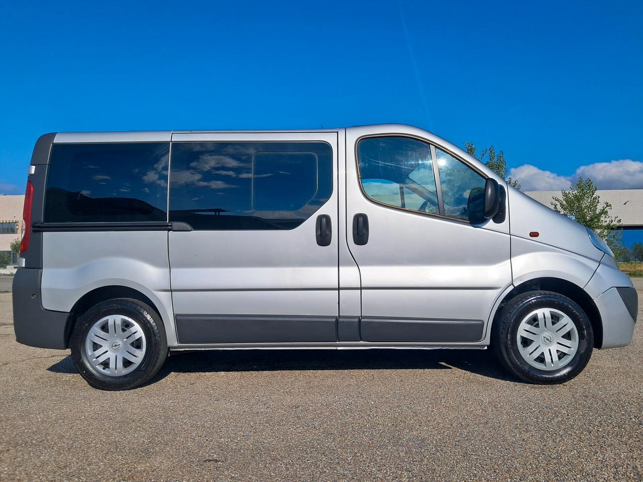 VIVARO 9 POSTI