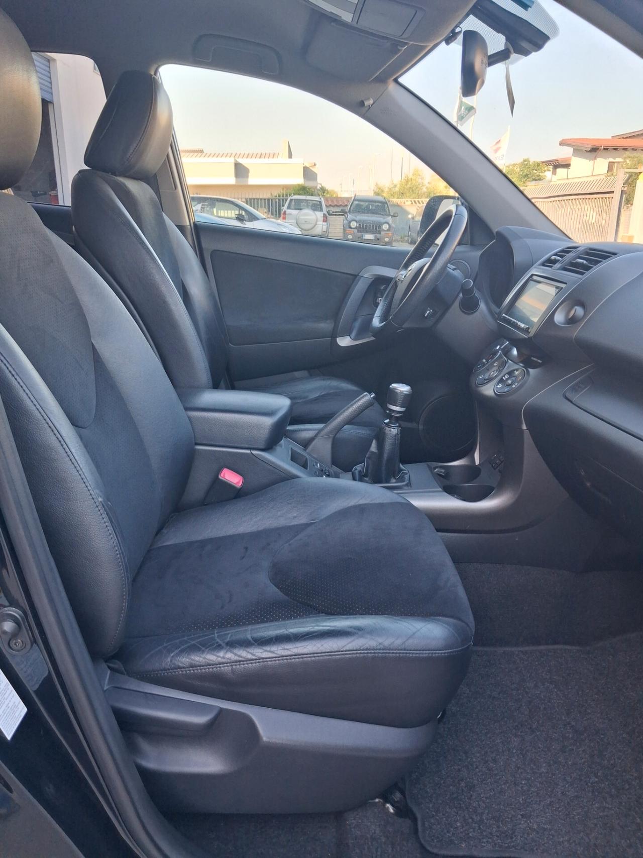 TOYOTA Rav4 Crossover 2.200 D-Cat 150cv 4WD