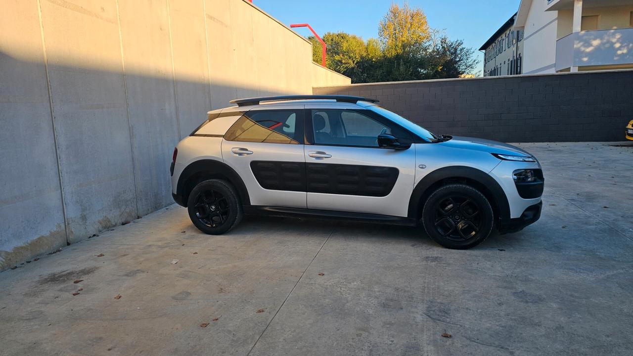 Citroen C4 Cactus PureTech 82 Shine