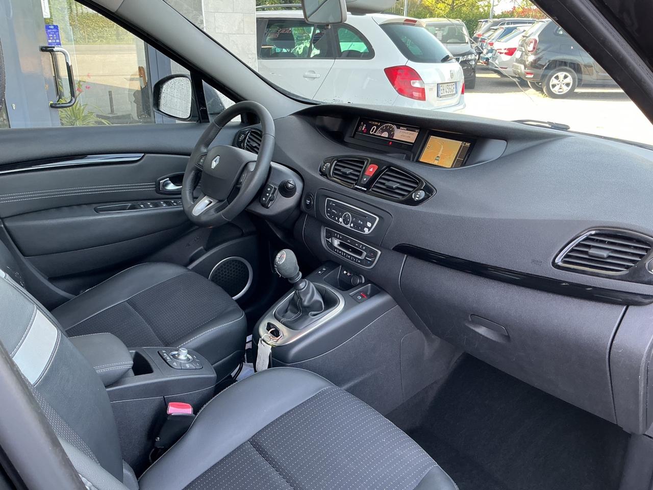 Renault Scenic 1.5 dCi 110CV