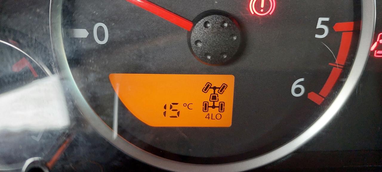 PATHFINDER 2,5 DIESEL 170 CV-4X4-7 POSTI NAVI RETROCAMERA LEGA STRAFULL OPTIONAL