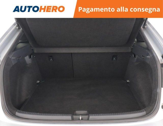 VOLKSWAGEN Taigo 1.0 TSI 110 CV R-Line