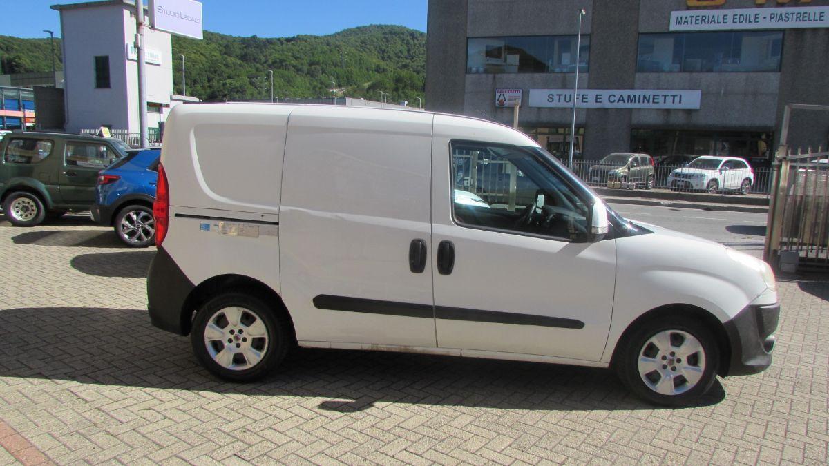 FIAT doblò cargo 1.3 mjt 16v SX 90cv EURO5A COIBENTATO