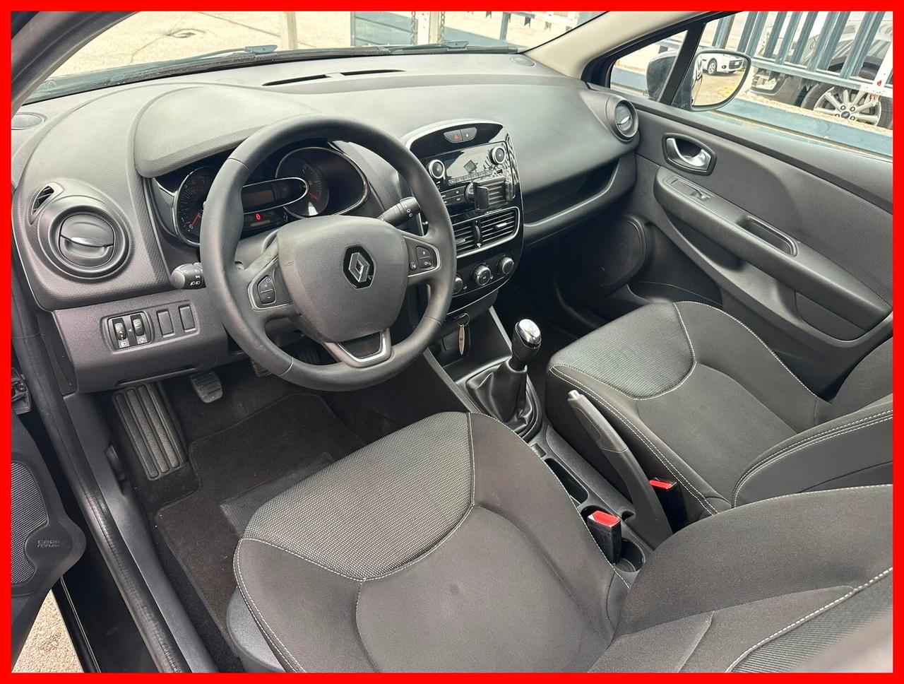 Renault Clio 1.2 75CV 5 porte Zen