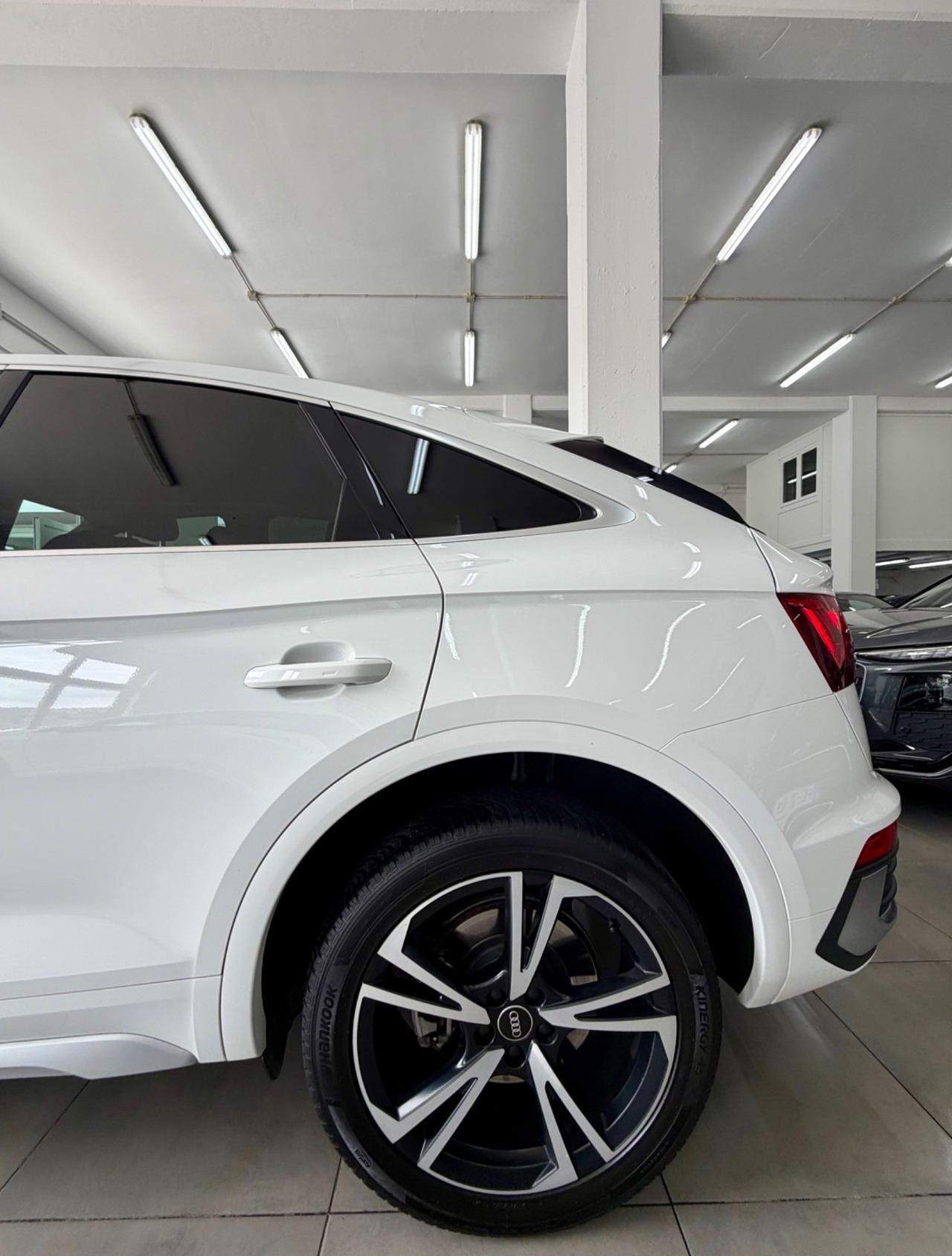 Audi Q5 SPB 2.0 204 CV quattro S tronic line FINANZIABILE