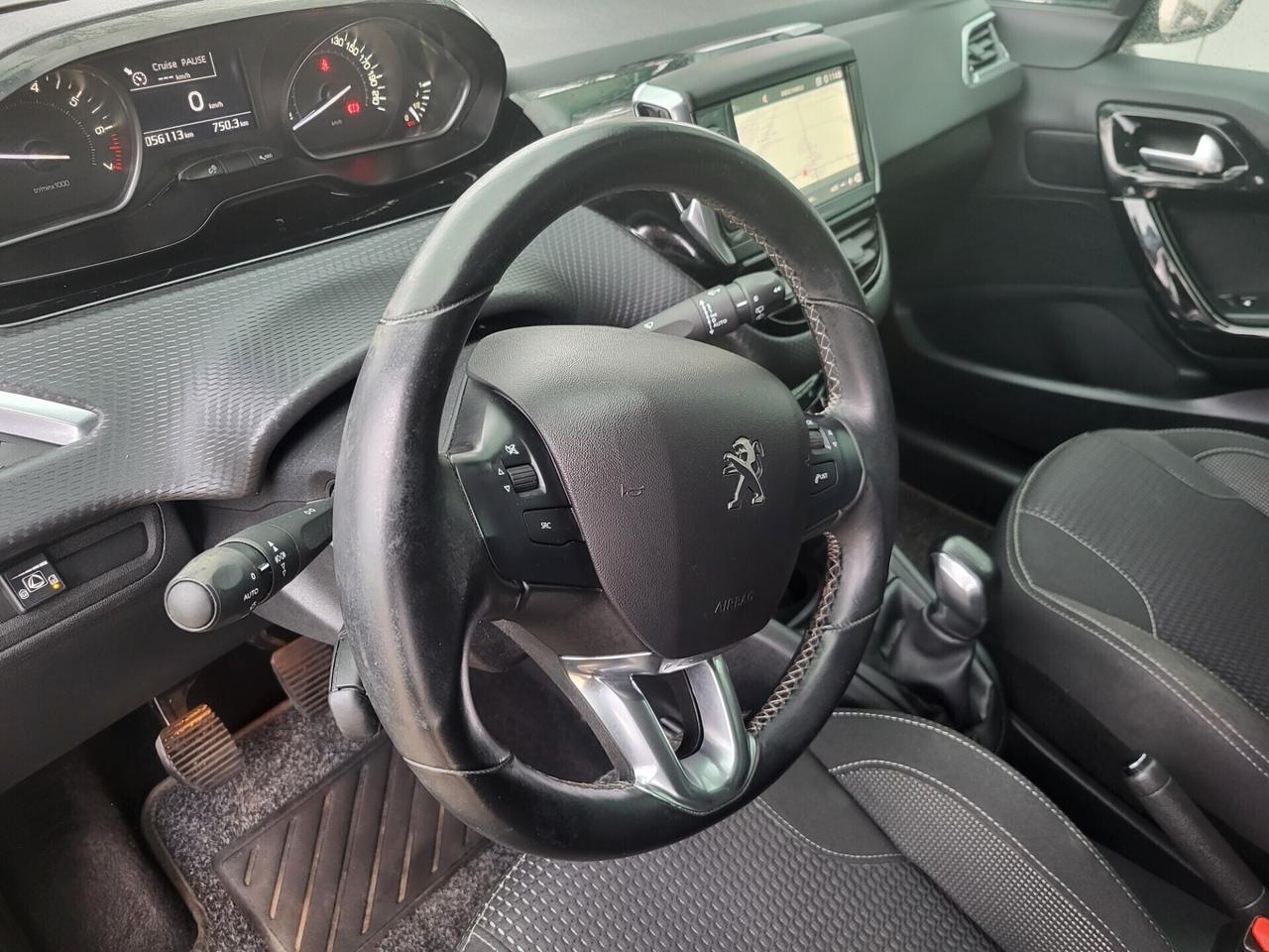 Peugeot 208 PureTech 82 5 porte Allure GPL