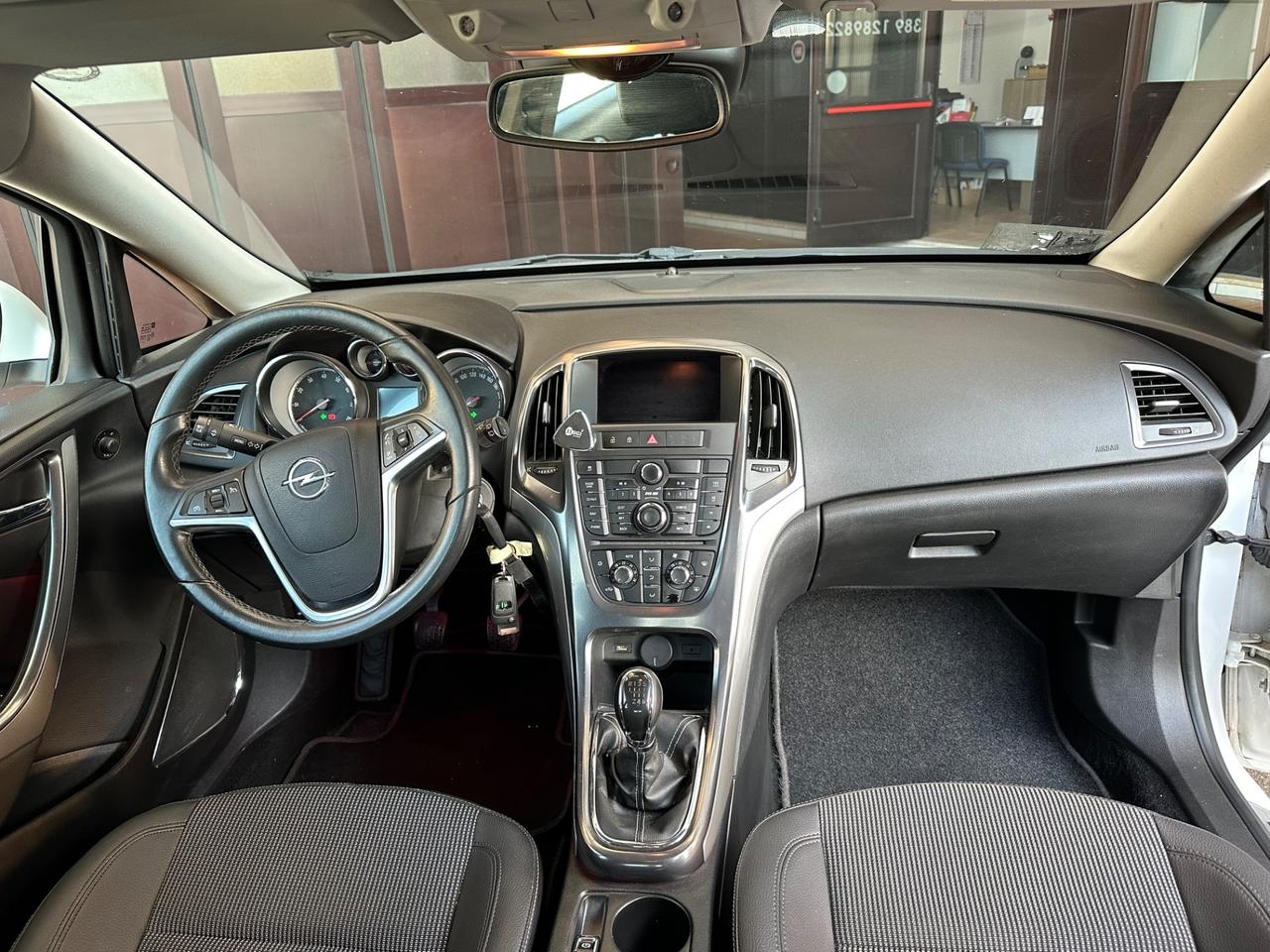 Opel Astra 1.4 Turbo 140CV 5 porte Cosmo