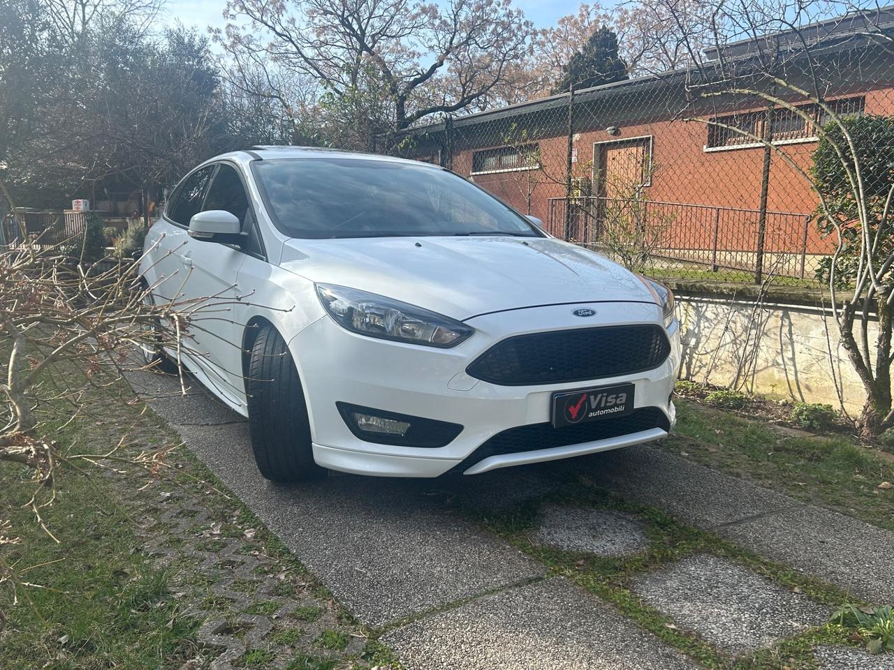 Ford Focus ST Line