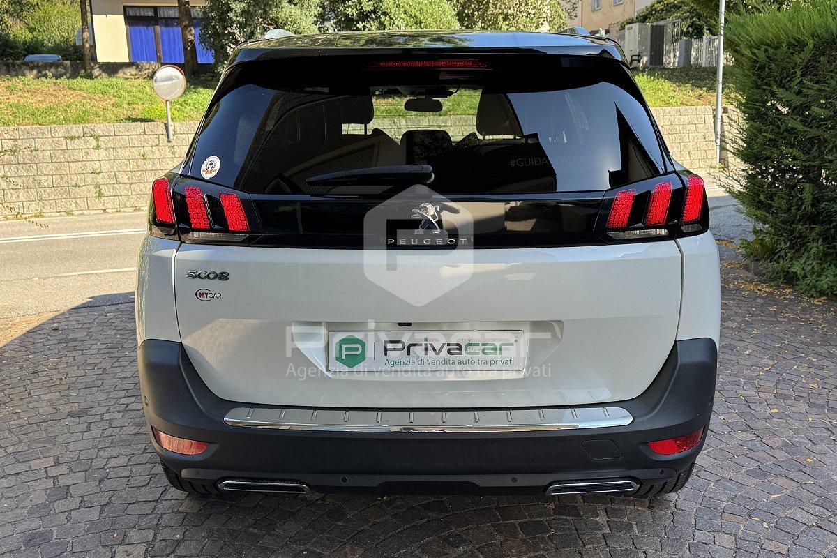 PEUGEOT 5008 BlueHDi 120 S&S Business
