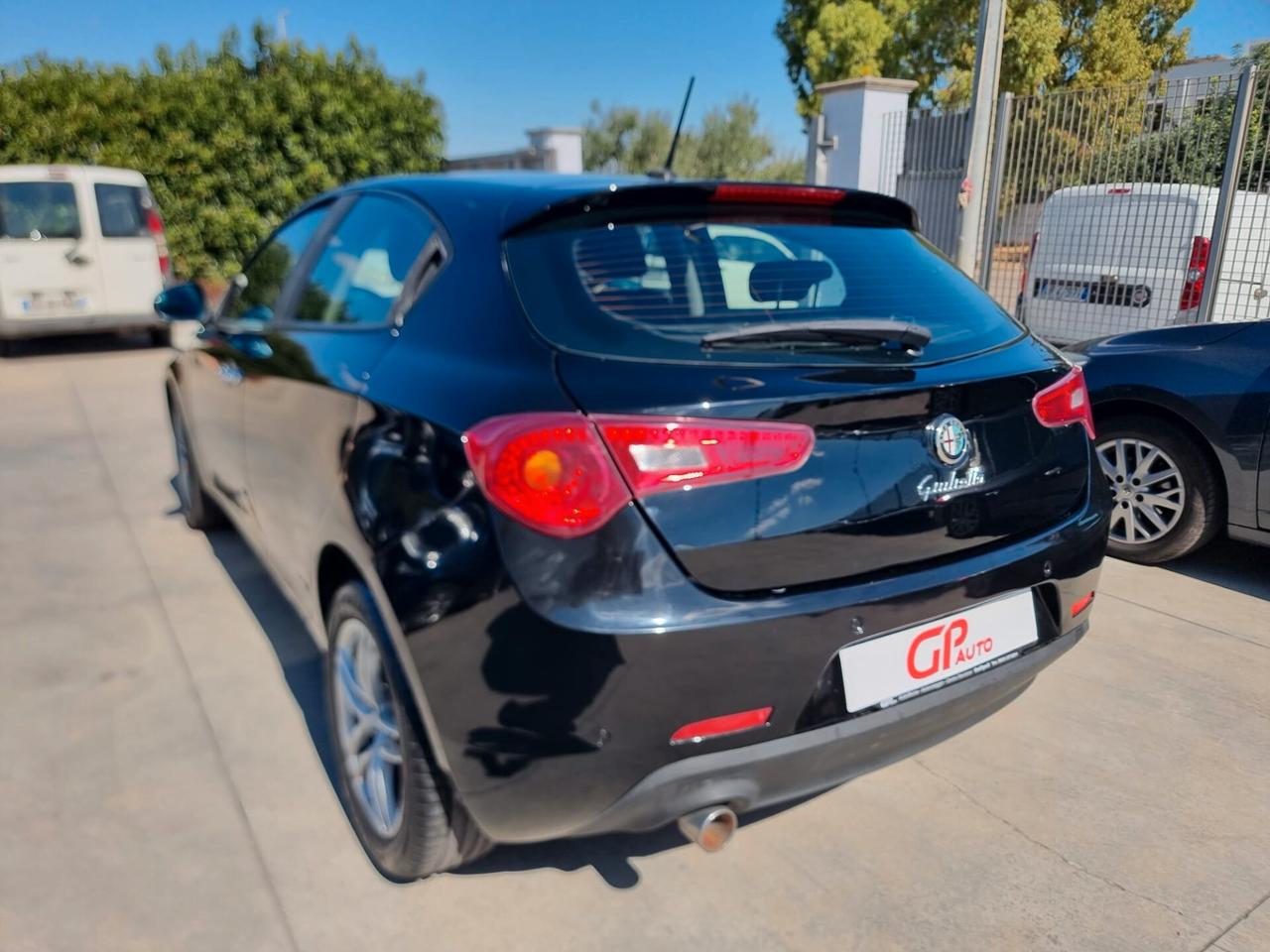Alfa Romeo Giulietta 1.6 JTDm-2 120 CV Distinctive