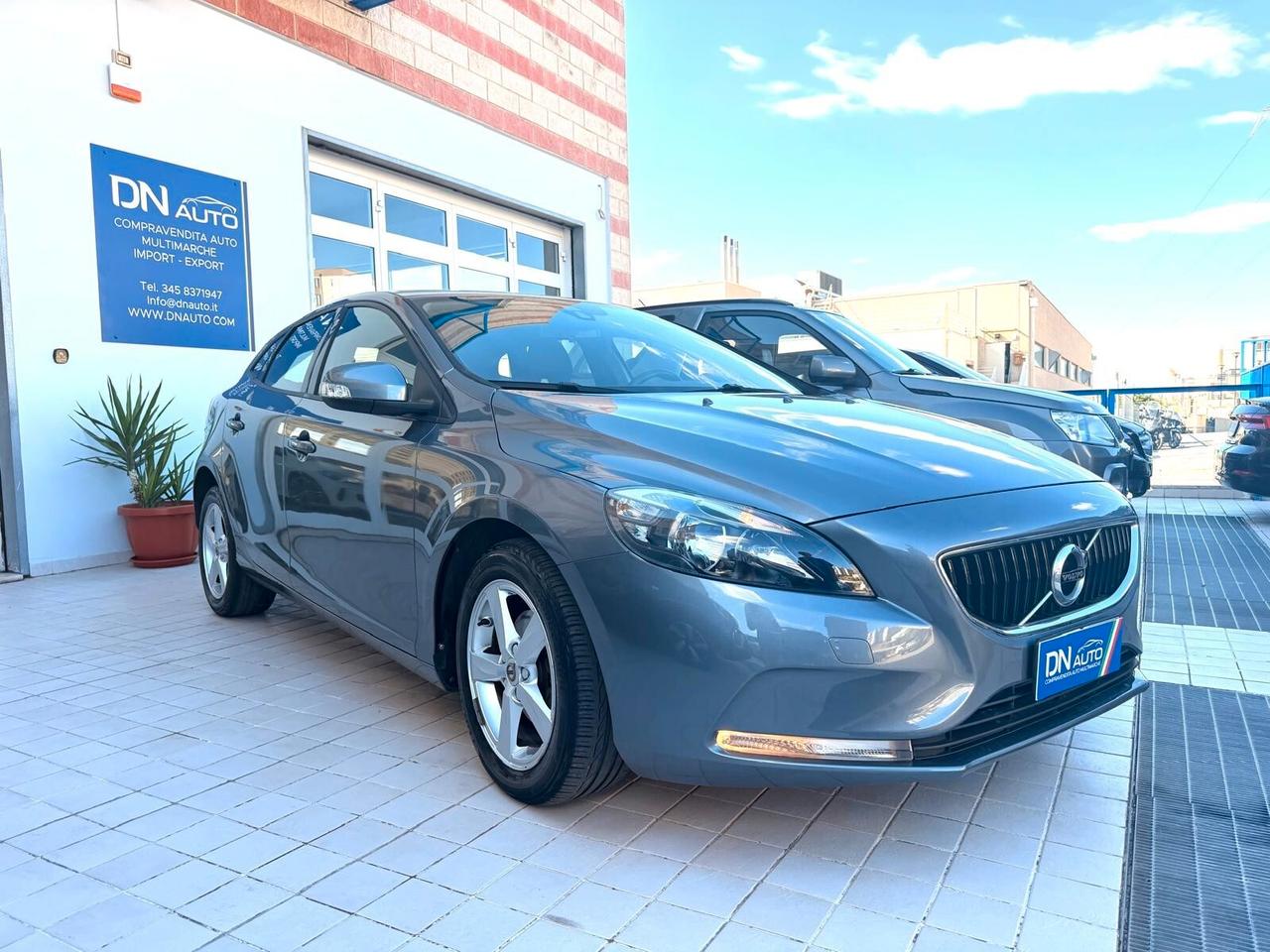 Volvo V40 D3 INSCRIPTION