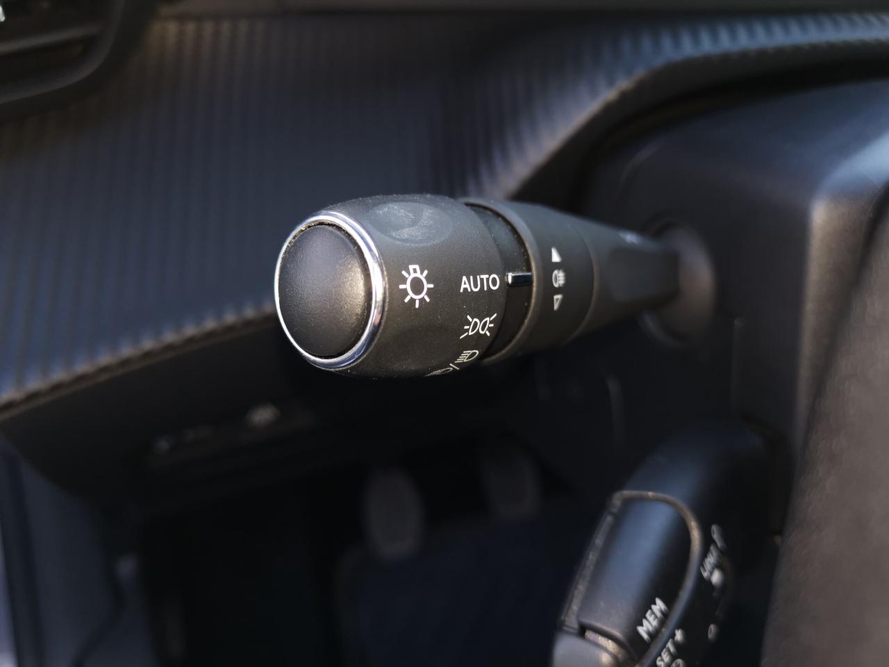 Peugeot 208 PureTech 100 Stop&Start 5 porte Allure