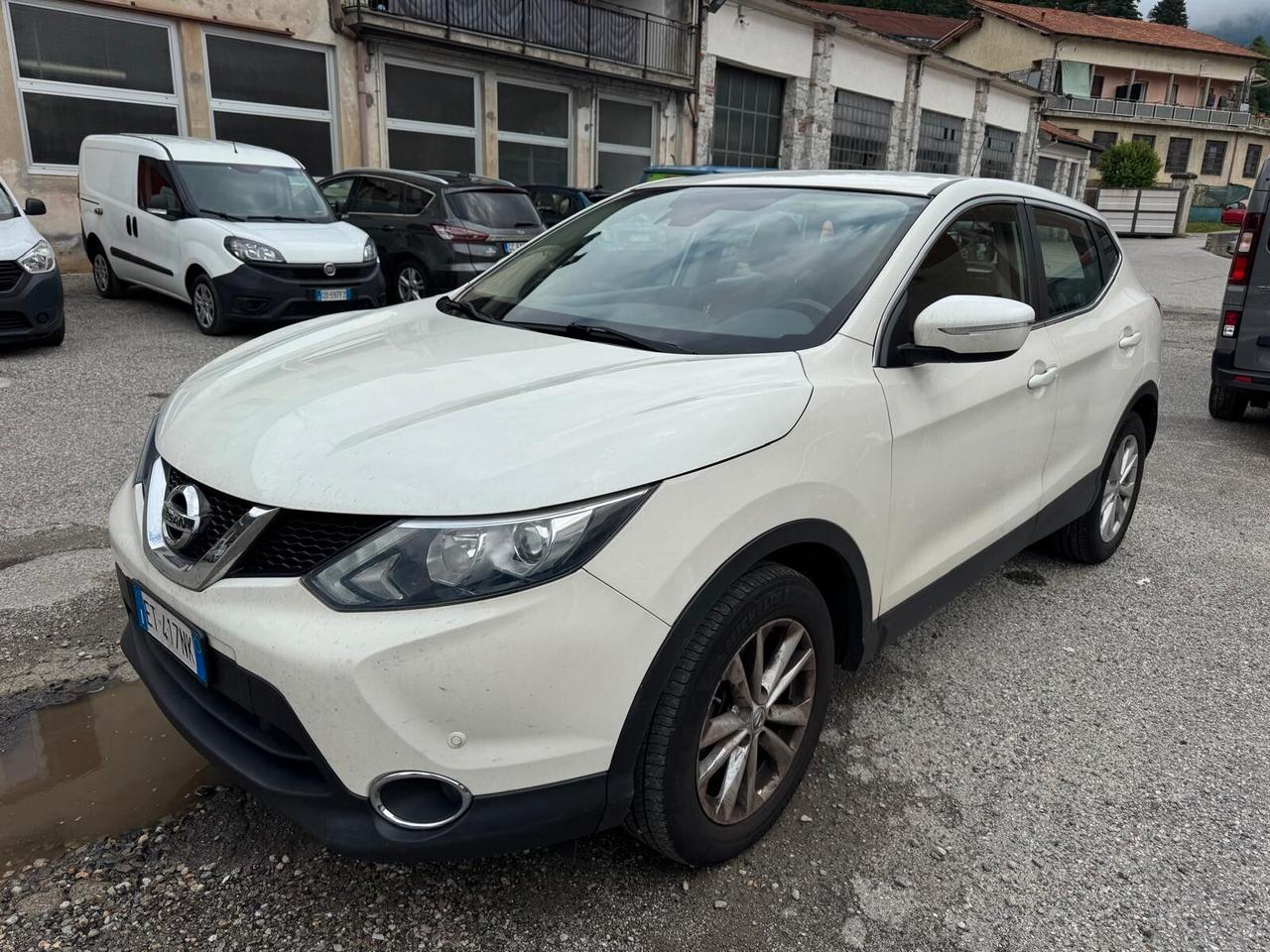 Nissan Qashqai 1.5 dCi DPF Tekna