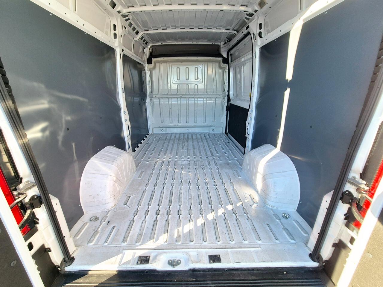 PEUGEOT BOXER L2H2 2.2 140CV