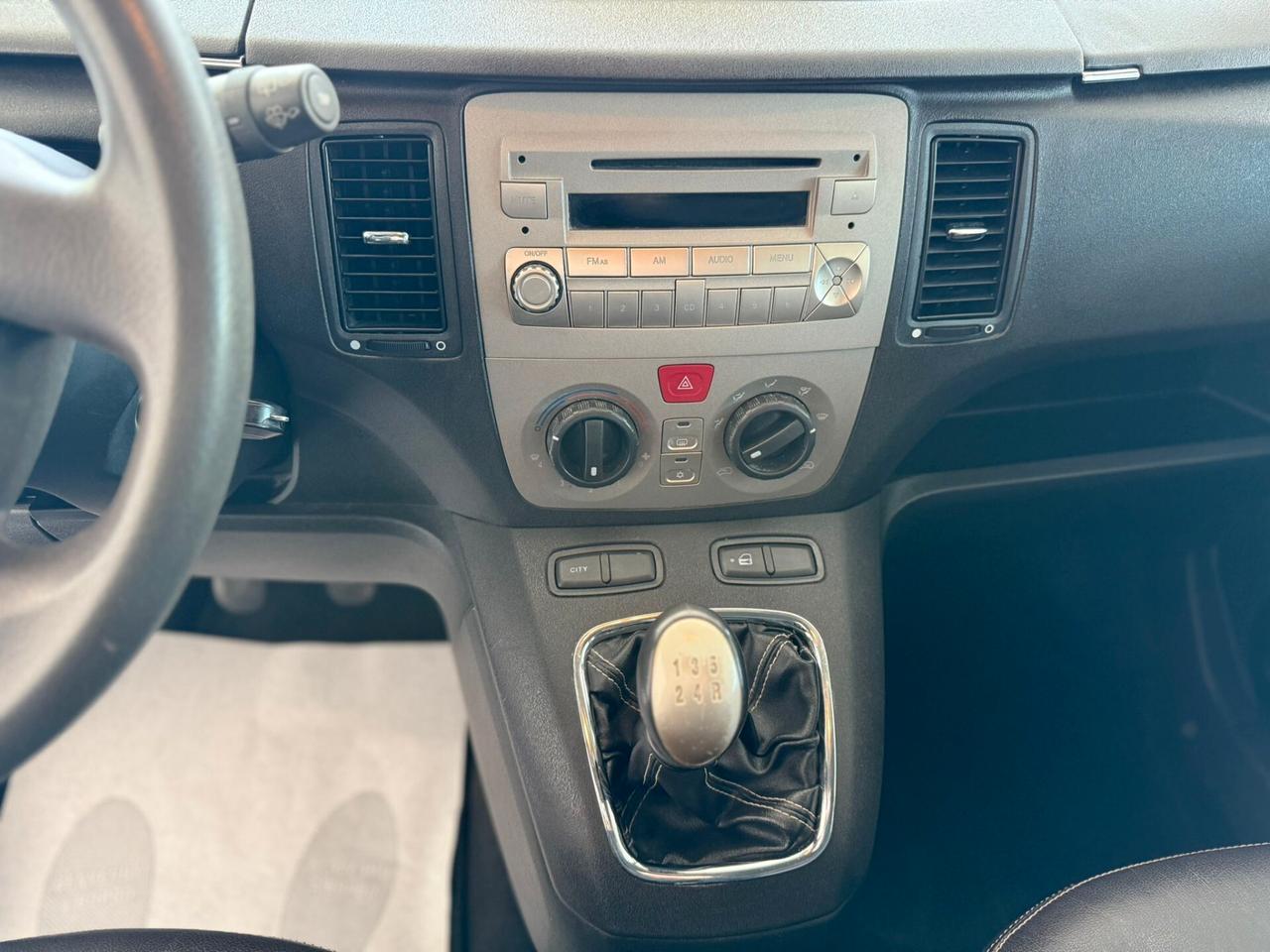 Lancia MUSA 1.4 METANO X NEOPATENTATI 2009