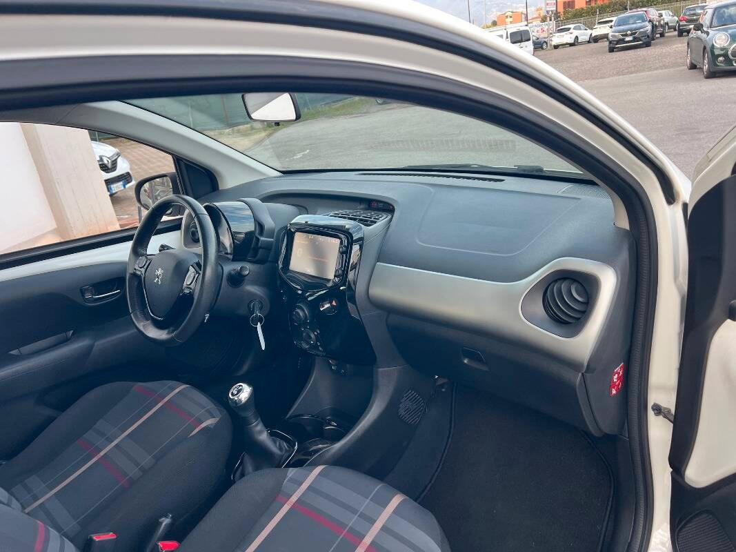 Peugeot 108 1.2 vti 12v Allure 5p
