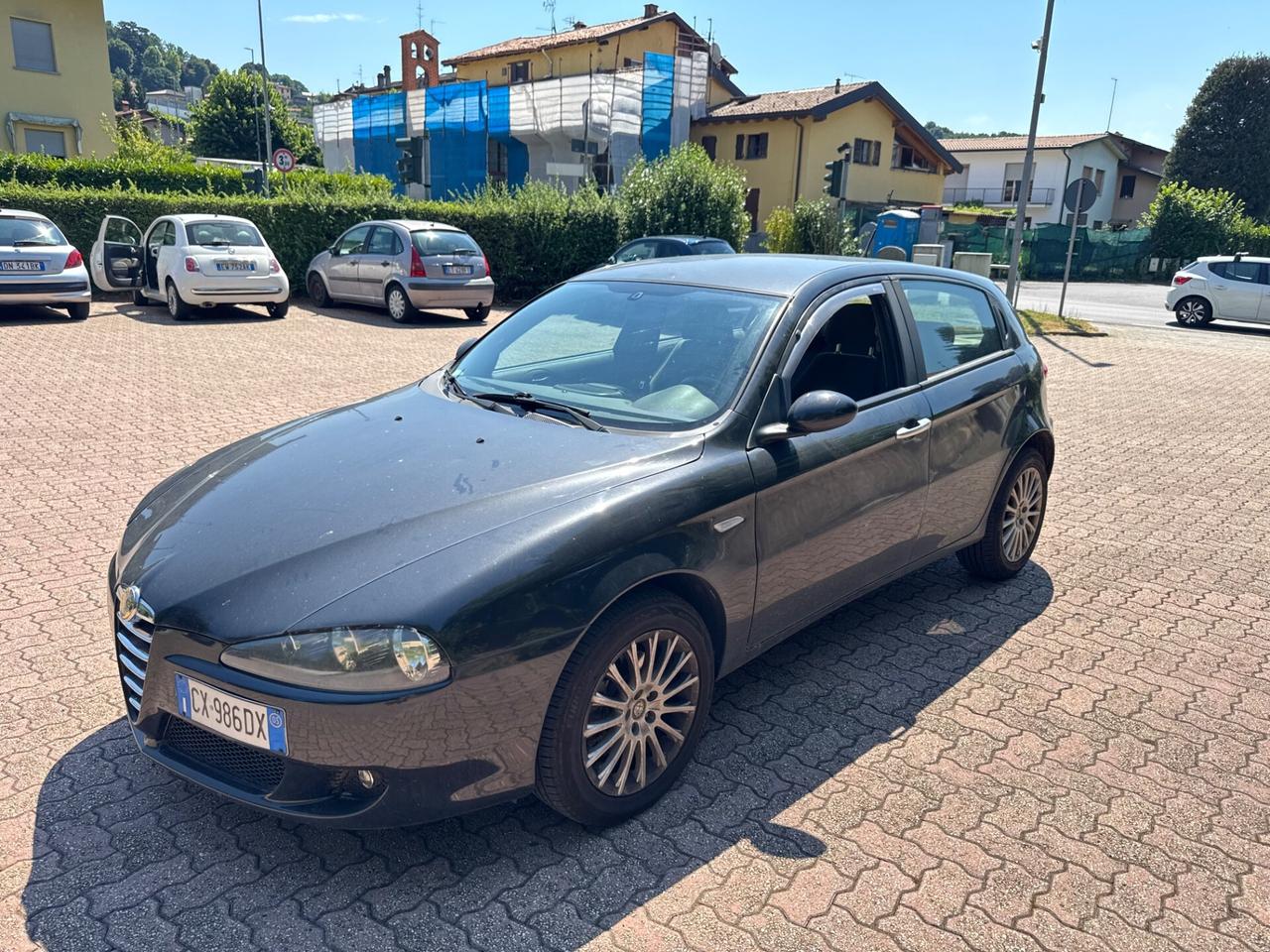 Alfa Romeo 147 1.6 16V 5 porte
