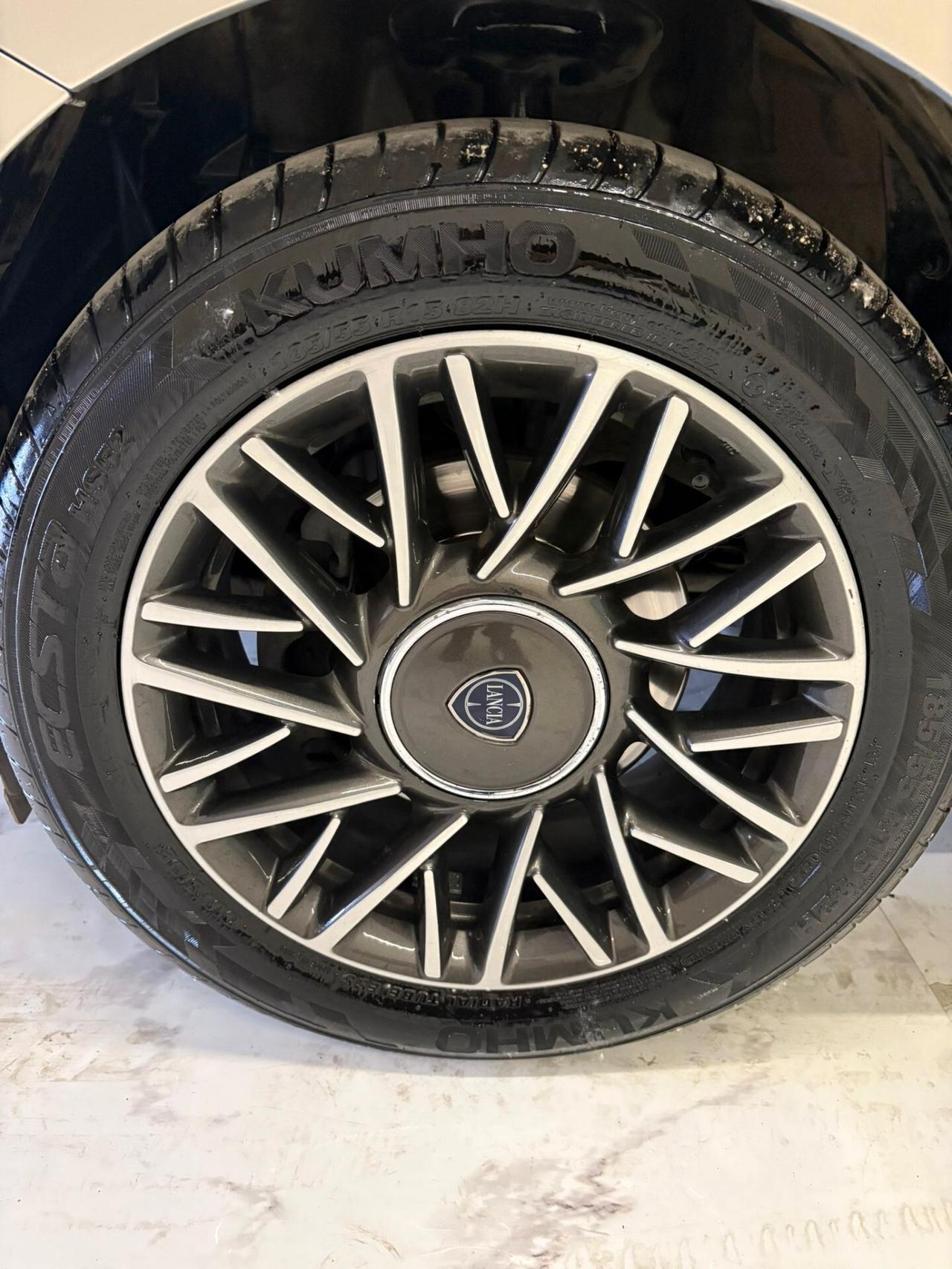 Lancia Ypsilon 1.3 MJT 16V 95 CV 5 porte S&S Platinum