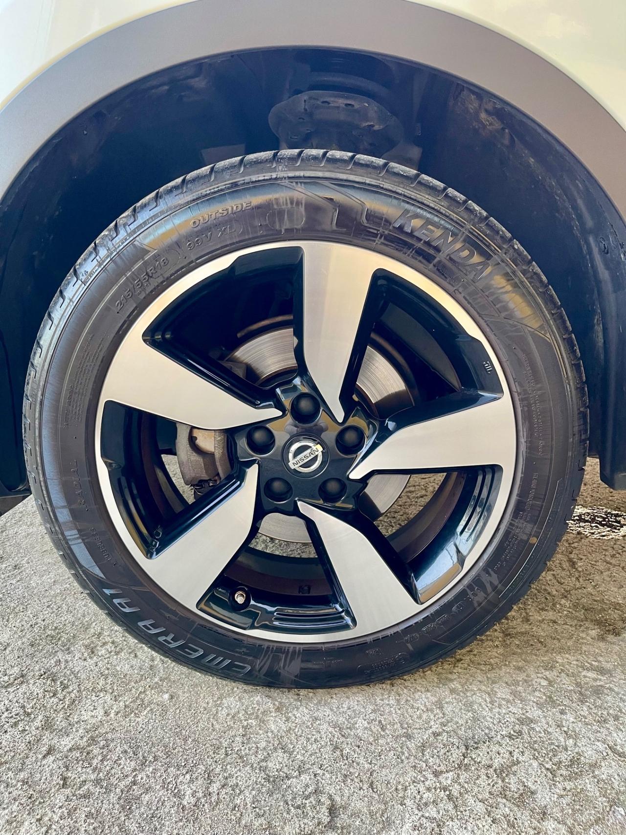 Nissan Qashqai 1.5 dCi 8kw N-Connecta Full op UNIPROP
