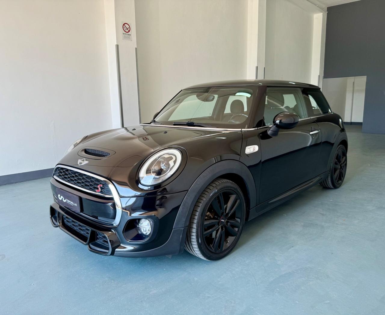 Mini Mini Cooper 2.0 SD Hype JCW 3p