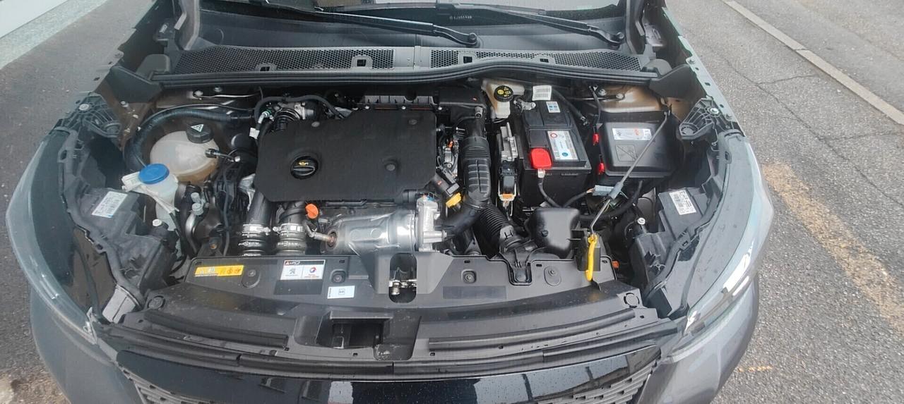 Peugeot 2008 BlueHDi 100 S&S Allure