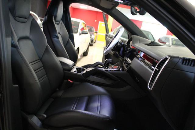 PORSCHE Cayenne Coupé 3.0 V6 340 CV APPROVED !! FULL+PANORAMA !!!