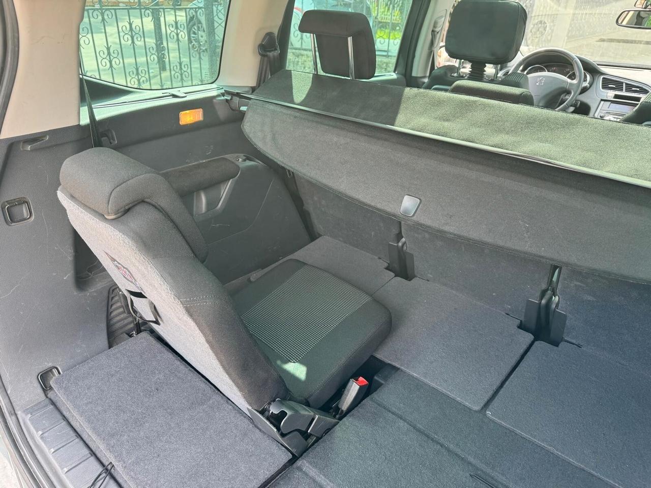 Peugeot 5008 1.6 VTi 120CV Premium