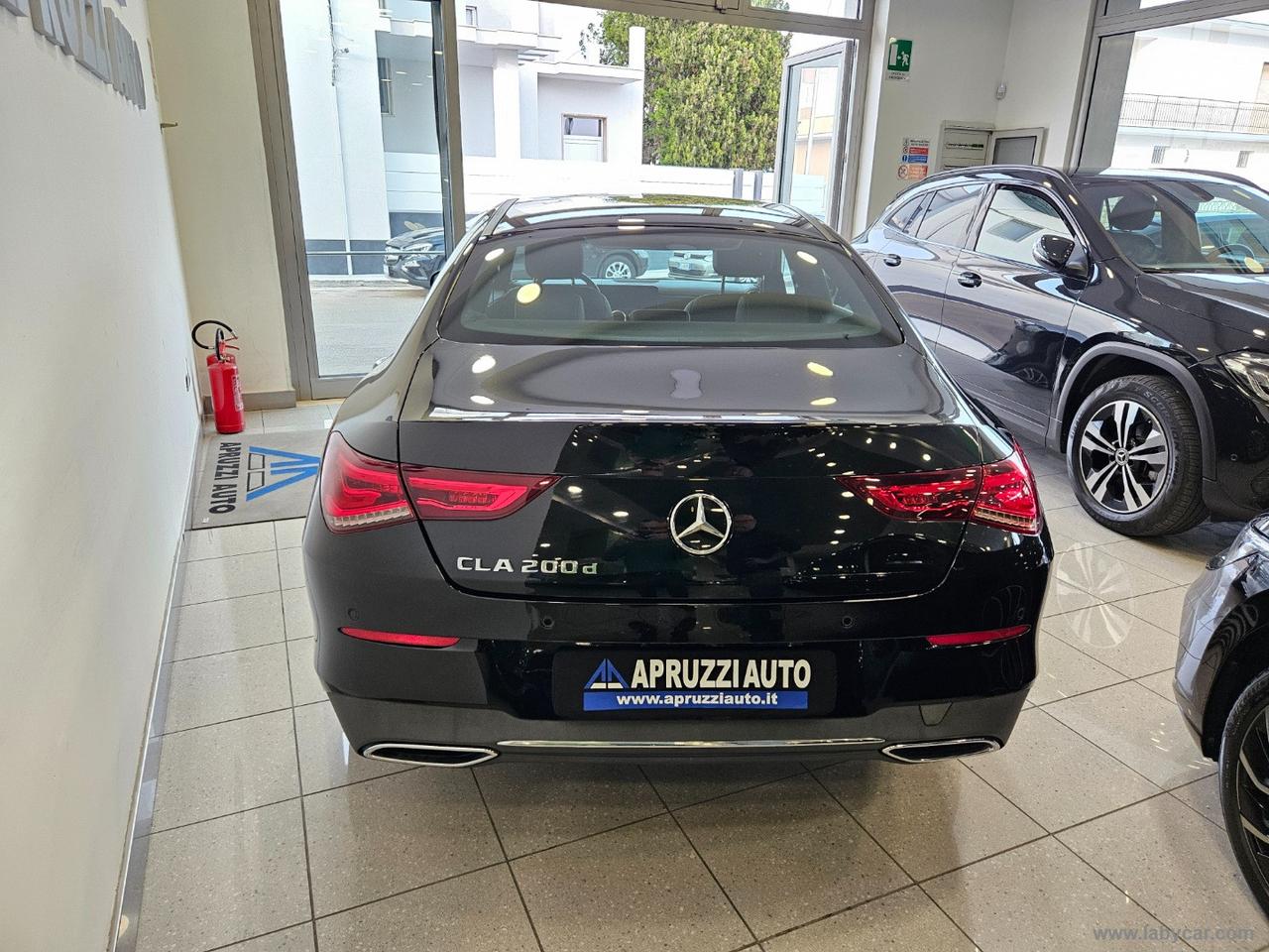 MERCEDES-BENZ CLA 200 d Automatic Sport