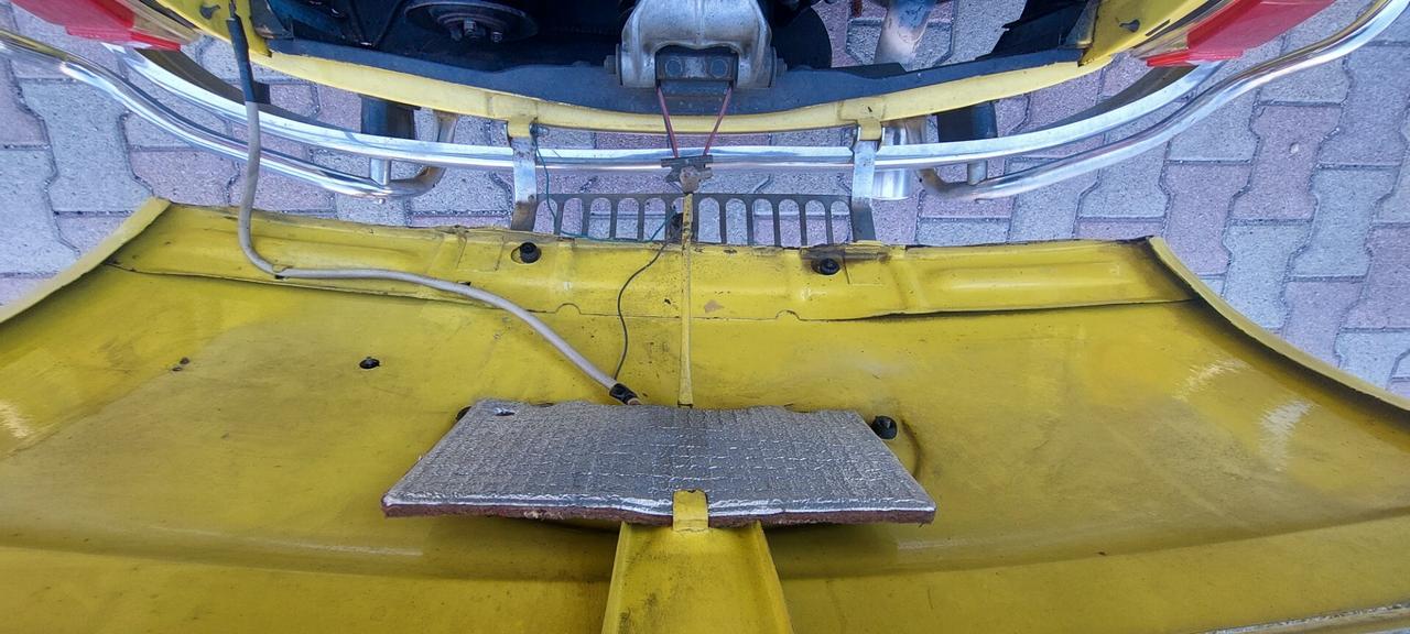 FIAT 500 TUTTA ORIGINALE CON PARECCHIE MODIFICHE TETTO APRIBILE MOTORE COME NUOVO