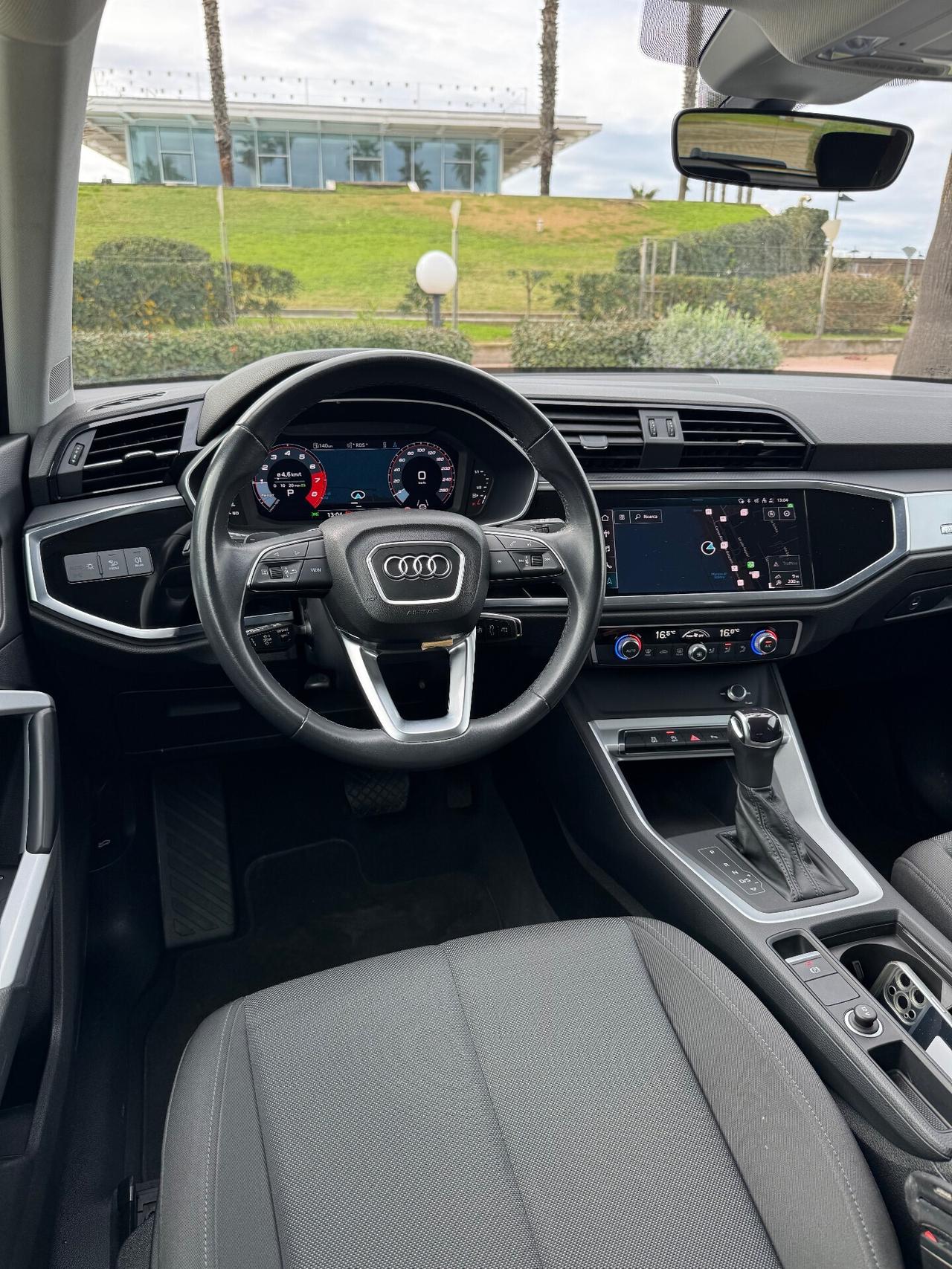 Audi Q3 45 TFSI e S tronic