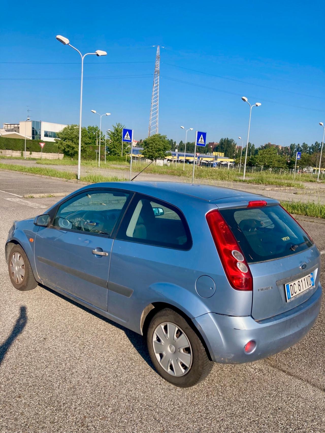 Ford Fiesta 1.2 16V 3p. Ghia