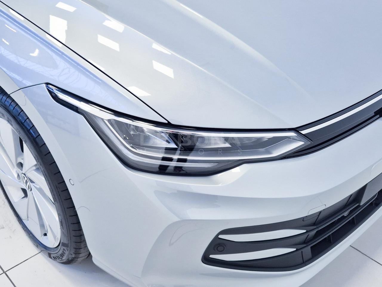 Volkswagen Golf variant 2.0 tdi life 150cv dsg