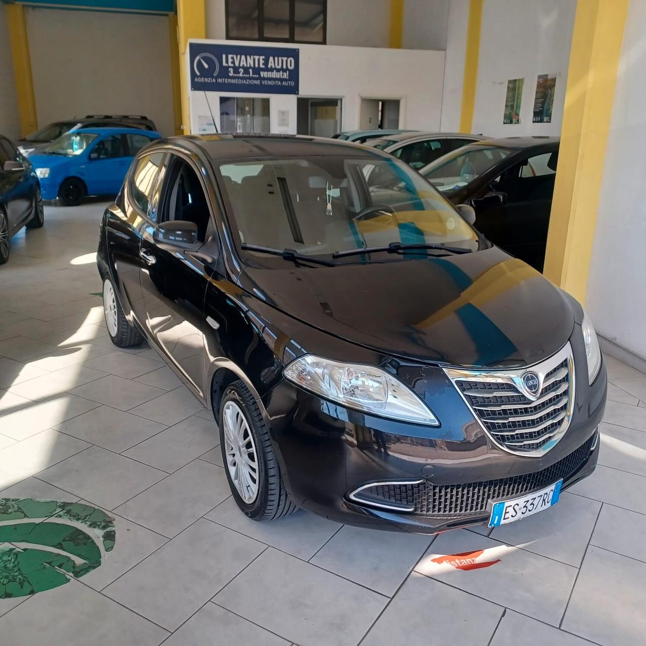 OTTIMA YPSILON 1.2 PER NEOPATENTATI